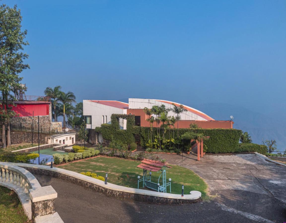 Saffronstays Aurelia, Panchgani - Balinese Villa With Breathtaking Valley Views Bagian luar foto