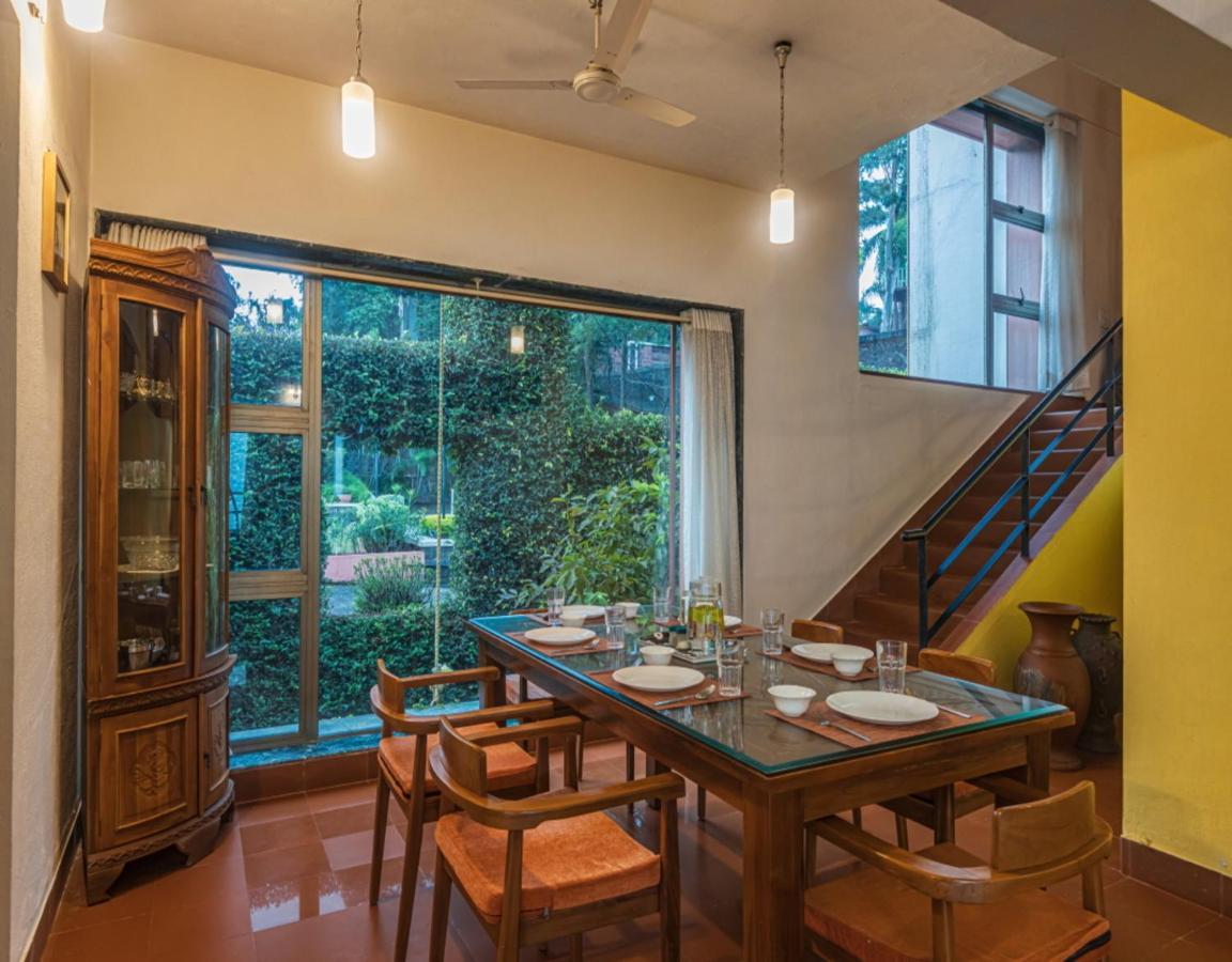 Saffronstays Aurelia, Panchgani - Balinese Villa With Breathtaking Valley Views Bagian luar foto