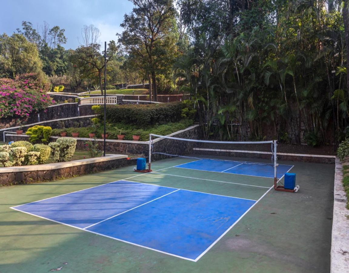 Saffronstays Aurelia, Panchgani - Balinese Villa With Breathtaking Valley Views Bagian luar foto